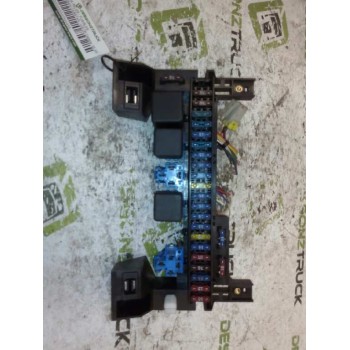 Recambio de caja reles / fusibles para nissan cabstar 09.06 cabstar 35.xx cabina simple cabina individual referencia OEM IAM   