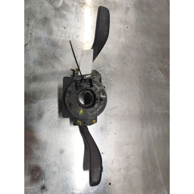 Recambio de mando limpia para seat ibiza (6l1) cool referencia OEM IAM 6q0953503a - Negro 2