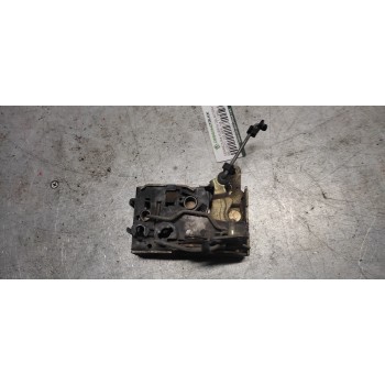 Recambio de cerradura puerta delantera derecha para peugeot 205 berlina 1.1 mito referencia OEM IAM   