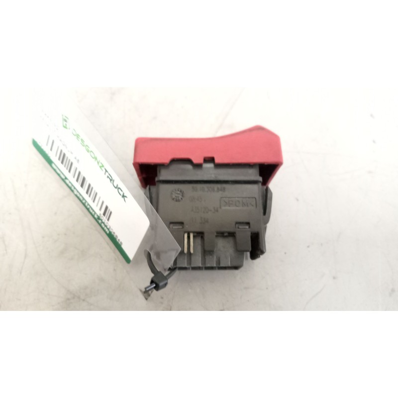 Recambio de warning para renault magnum ab diesel referencia OEM IAM 5010306848 - Blanco 2