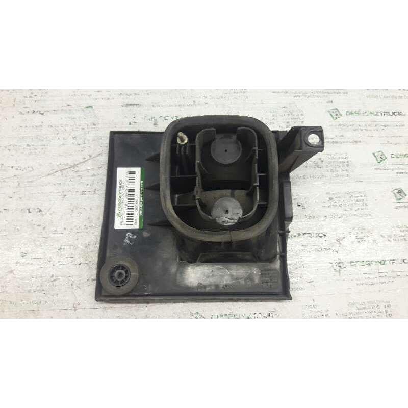 Recambio de piloto trasero izquierdo para renault 21 berlina (b/l48) gts kat referencia OEM IAM 2