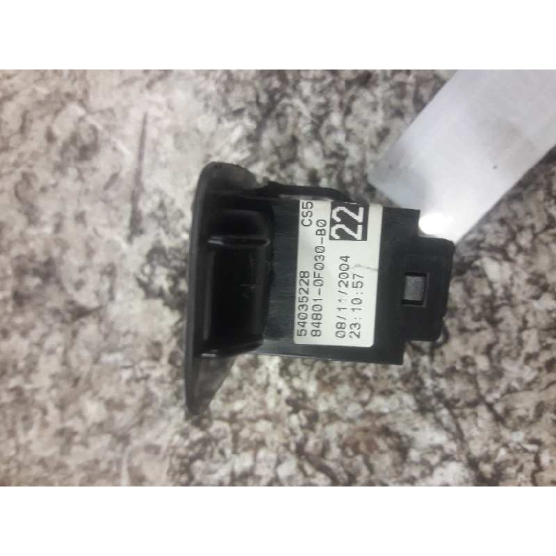 Recambio de mando elevalunas trasero derecho para toyota corolla verso (r1) 1.8 luna referencia OEM IAM 54035228 848010F030B0 5 3