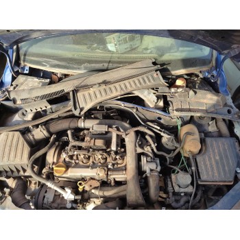 opel combo (corsa c) del año 2004