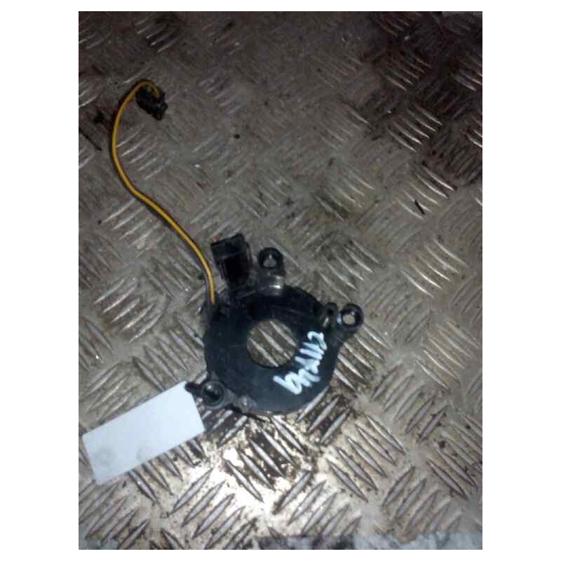Recambio de bomba limpia para nissan trade chasis cabina referencia OEM IAM - Blanco 2