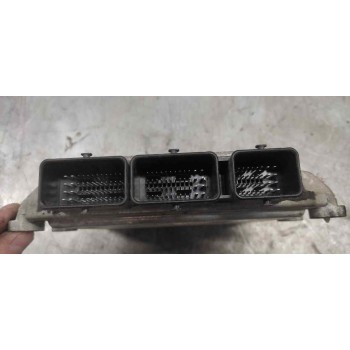 Recambio de centralita motor uce para ford focus berlina (cap) ghia referencia OEM IAM 5M5112A650MB 5WS40227CT 