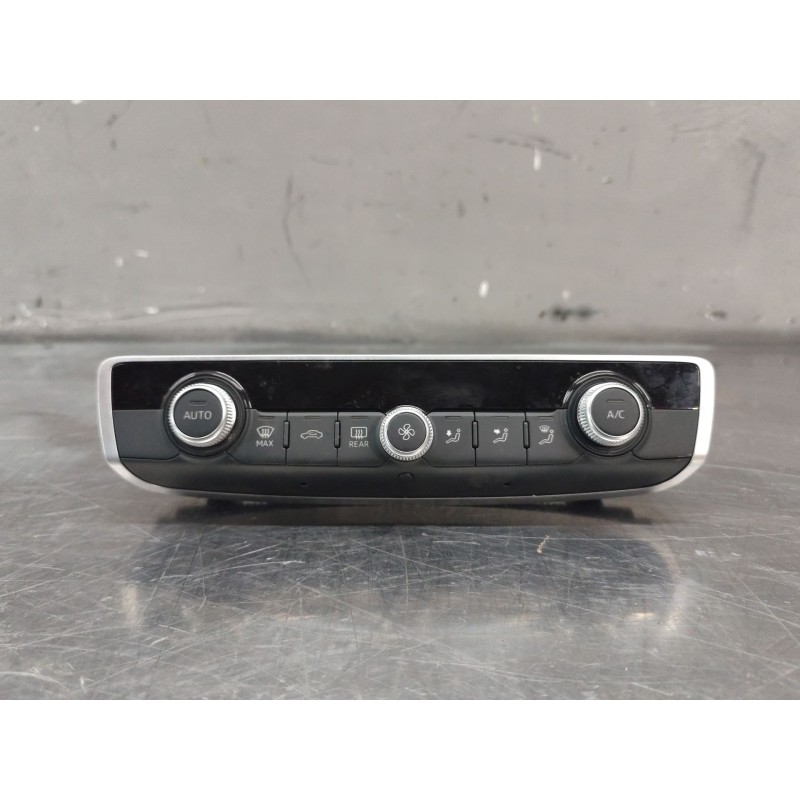 Recambio de mando climatizador para audi q3 (f3b) 35 tdi quattro referencia OEM IAM 83A820043AB  