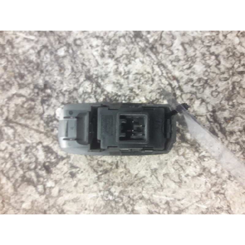 Recambio de mando elevalunas trasero izquierdo para toyota corolla verso (r1) 1.8 luna referencia OEM IAM 848010F030B0 54035228 2