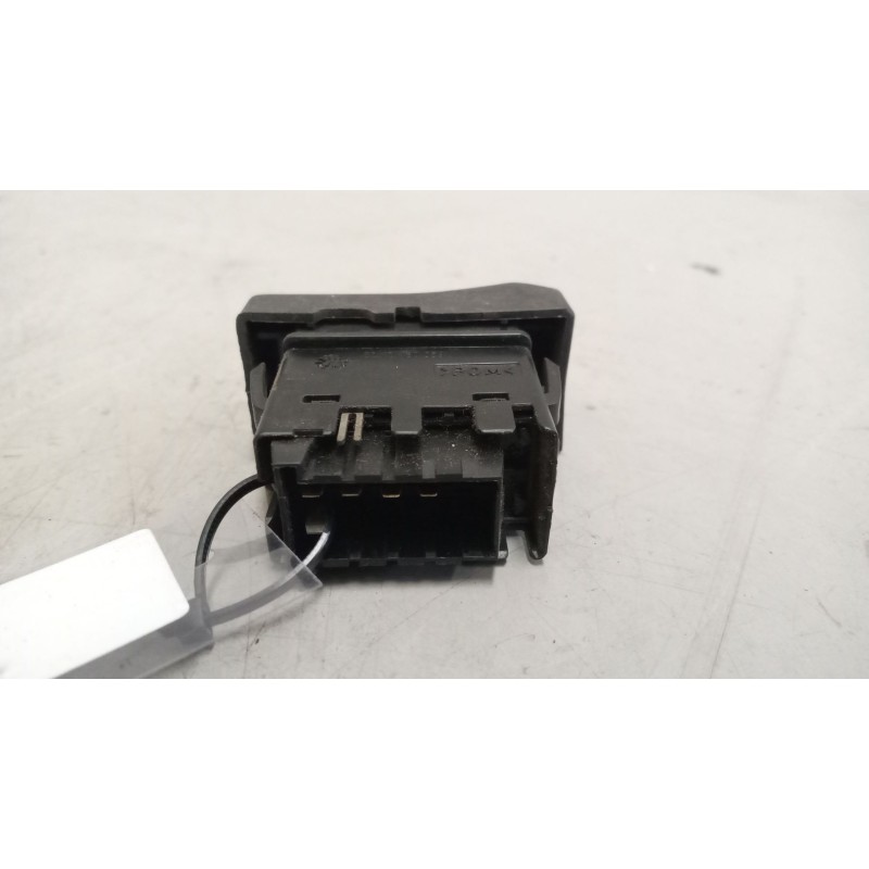 Recambio de interruptor para renault magnum ab diesel referencia OEM IAM 5010480359 - Blanco 3