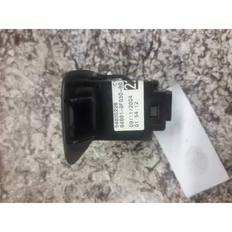 Recambio de mando elevalunas trasero izquierdo para toyota corolla verso (r1) 1.8 luna referencia OEM IAM 848010F030B0 54035228 3