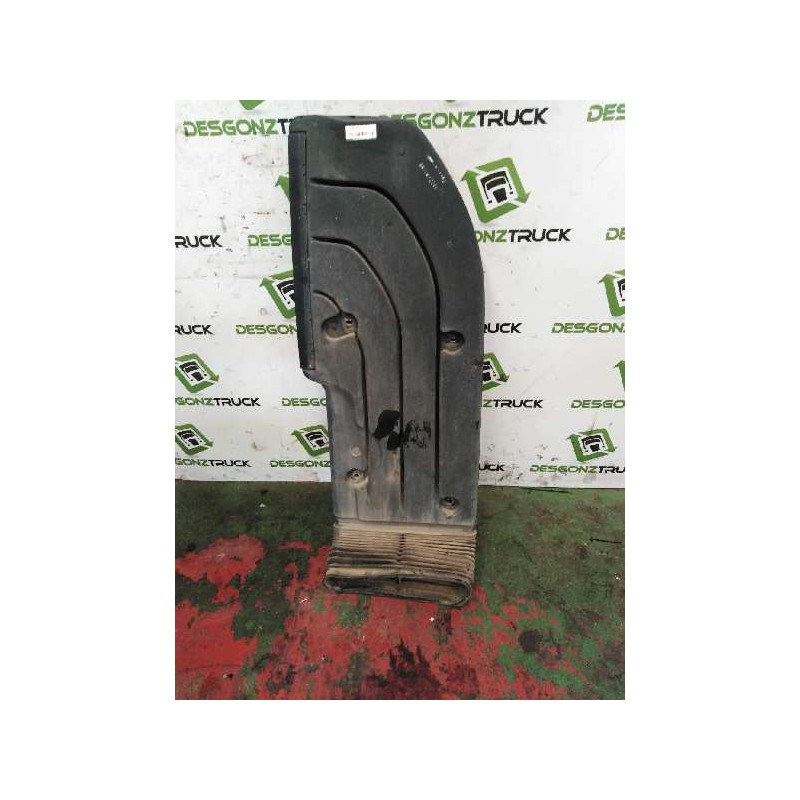 Recambio de chimenea caja filtro para volvo fl xxx fg 4x2 cabina para grupos (l4h1c) referencia OEM IAM 20787977  