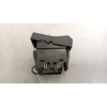 Recambio de interruptor para renault magnum ab diesel referencia OEM IAM 7421043756  