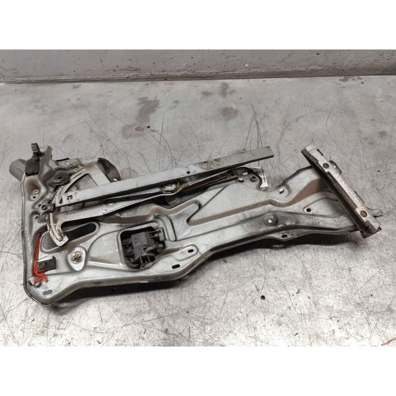 Recambio de elevalunas trasero derecho para renault laguna (b56) 1.8 16v rt referencia OEM IAM - Blanco 2