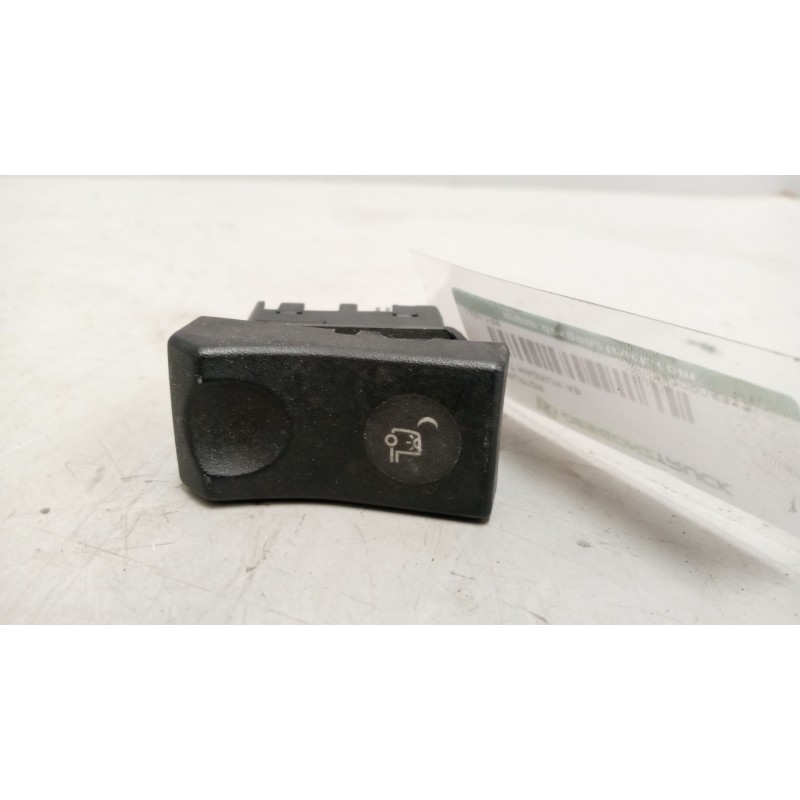 Recambio de interruptor para renault magnum ab diesel referencia OEM IAM 7420905312  