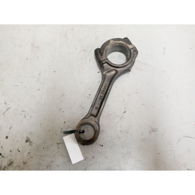 Recambio de biela para volvo fl 618 interc. 180/210/220/250 fg 180/220/250 kw e3 largo (lh1 o l2h1) referencia OEM IAM 3092237 - Blanco