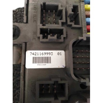 Recambio de caja reles / fusibles para volvo fl xxx fg 4x2 cabina para grupos (l4h1c) referencia OEM IAM 7421169993  