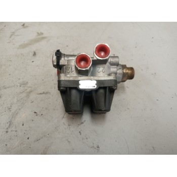 Recambio de valvula aire para volvo fh 12 2002  12.1 diesel (d12d420) referencia OEM IAM 21225479 VALVULA CUADRUPLE 9347141400