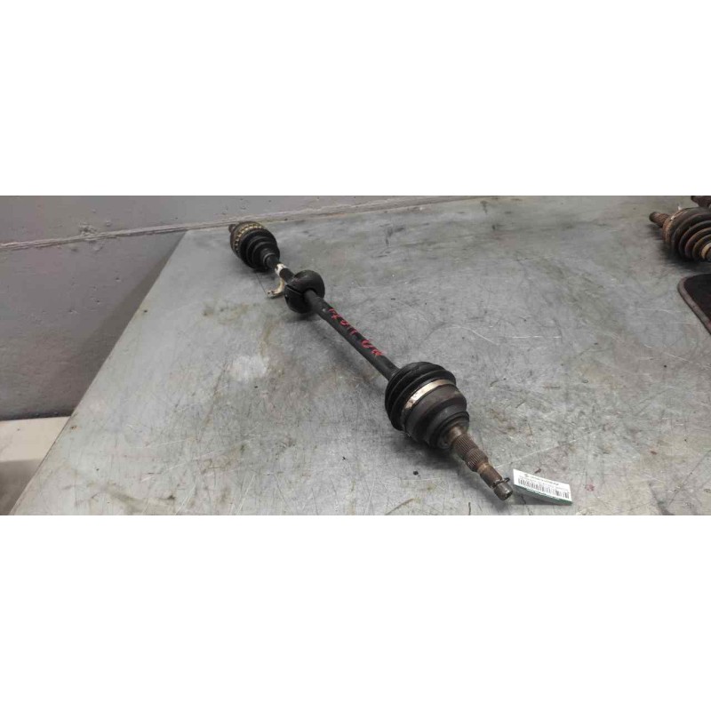 Recambio de transmision delantera derecha para opel astra g berlina club referencia OEM IAM  27MM MANGUETA 24MM CAMBIO