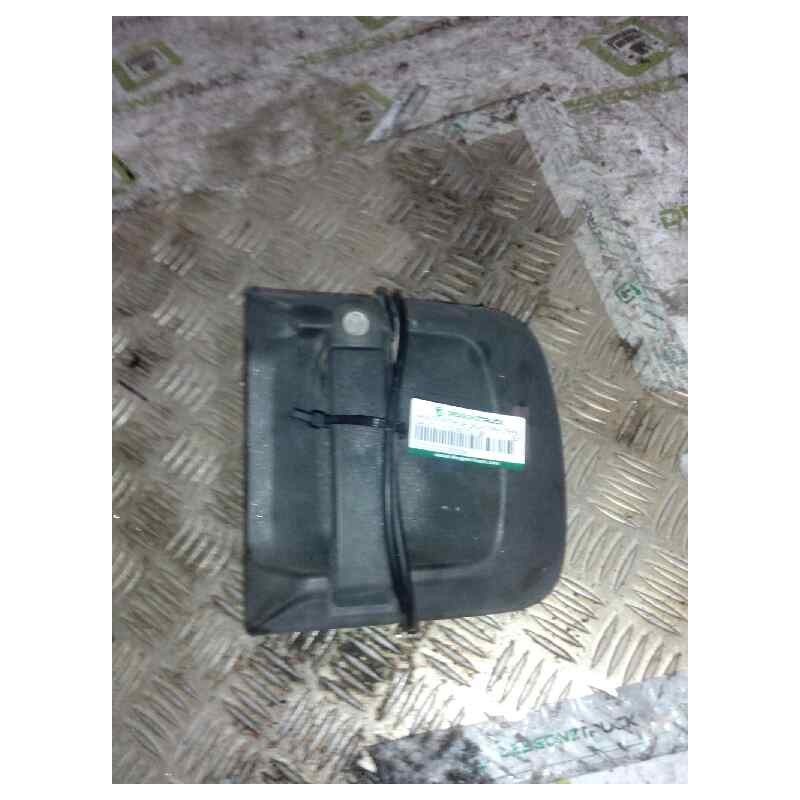 Recambio de maneta exterior delantera derecha para man tg - a 18.430 fg / bb (e3/e4) l referencia OEM IAM - Blanco