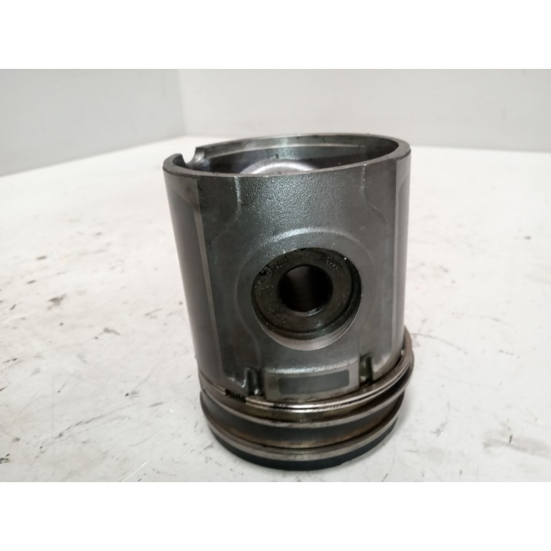Recambio de piston para volvo fl 618 interc. 180/210/220/250 fg 180/220/250 kw e3 largo (lh1 o l2h1) referencia OEM IAM 276868 - Blanco 2