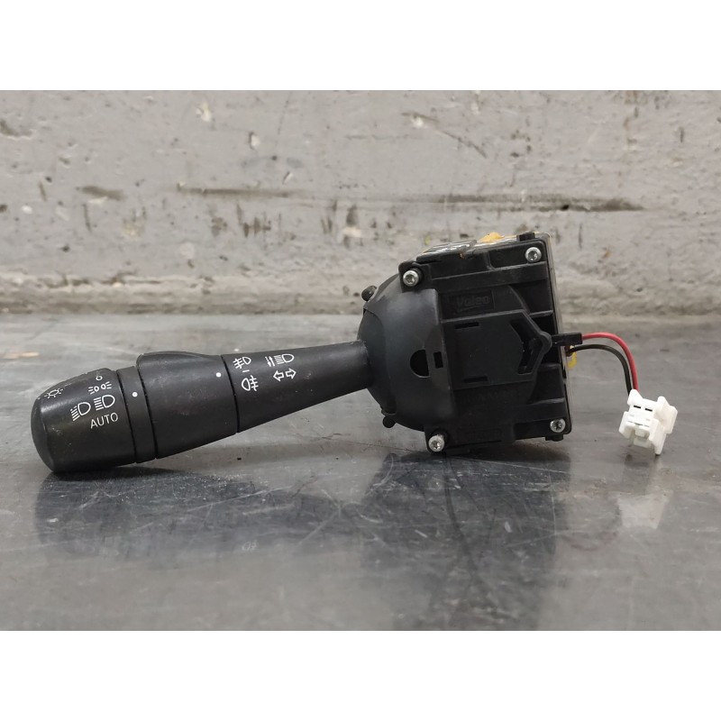 Recambio de mando luces para renault clio iv (bh_) 0.9 tce 90 referencia OEM IAM 55675887R  