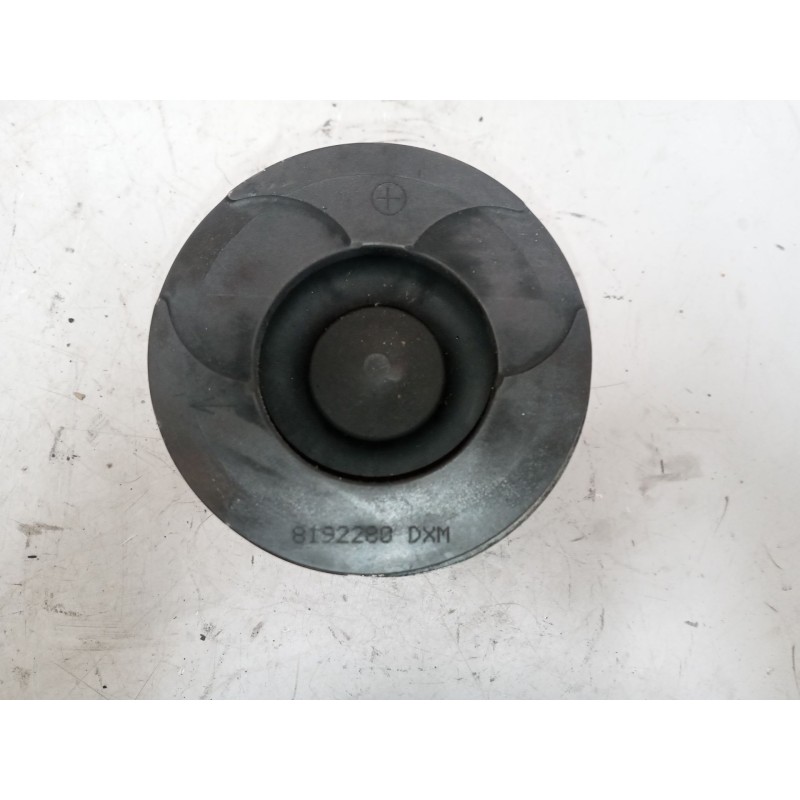 Recambio de piston para volvo fl 618 interc. 180/210/220/250 fg 180/220/250 kw e3 largo (lh1 o l2h1) referencia OEM IAM 276868 - Blanco 4