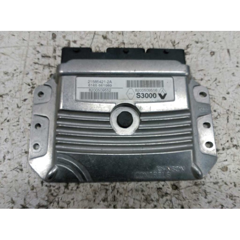 Recambio de centralita motor uce para renault scenic ii dynamique referencia OEM IAM 8200509516 215854212A 6165661989 2