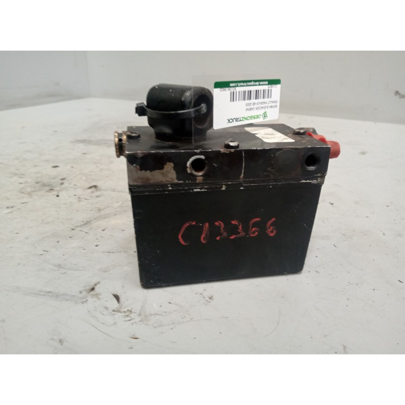 Recambio de bomba elevacion cabina para renault magnum ab 2005 12.0 diesel referencia OEM IAM 5010615920 - Blanco 3