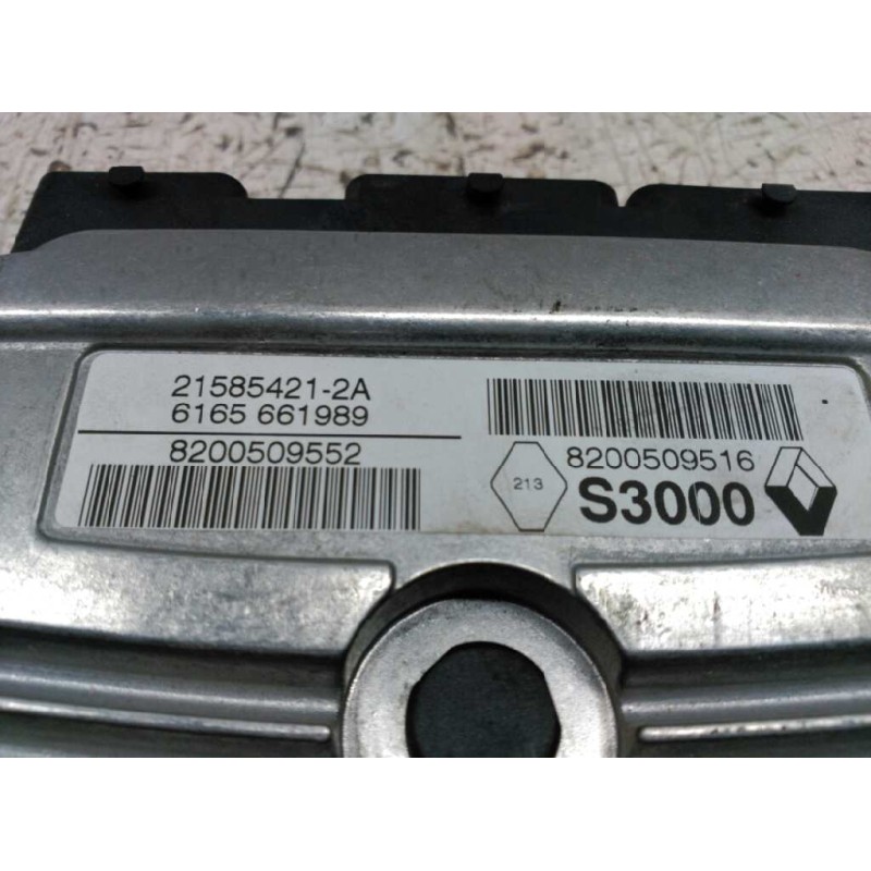 Recambio de centralita motor uce para renault scenic ii dynamique referencia OEM IAM 8200509516 215854212A 6165661989 3
