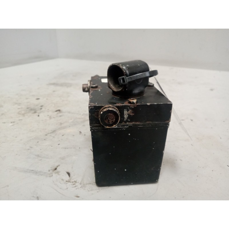 Recambio de bomba elevacion cabina para renault magnum ab 2005 12.0 diesel referencia OEM IAM 5010615920 - Blanco 4
