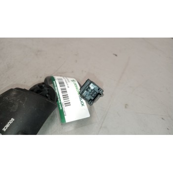 Recambio de mando radio para renault magnum ab diesel referencia OEM IAM 7421014639  