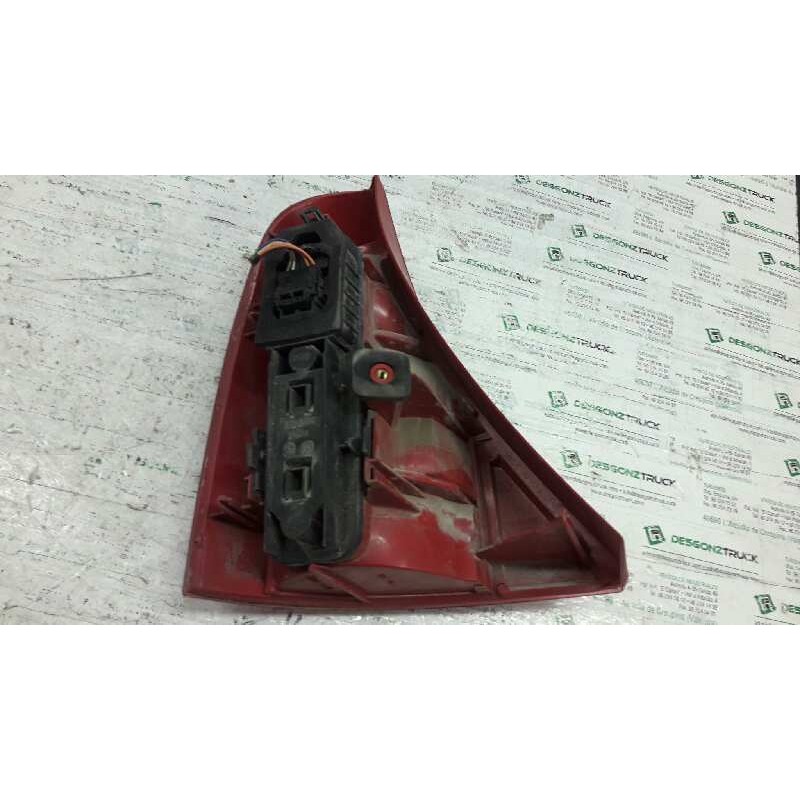 Recambio de piloto trasero derecho para renault clio ii fase i (b/cbo) 1.9 d referencia OEM IAM 2