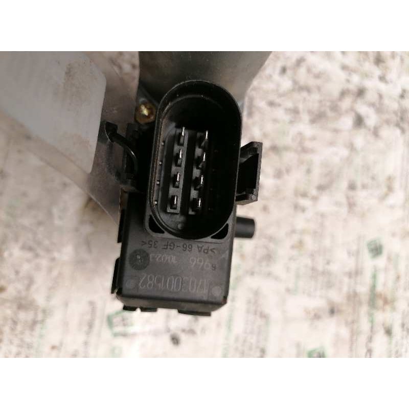 Recambio de motor elevalunas trasero derecho para audi a4 berlina (b5) 1.9 tdi referencia OEM IAM 0130821786 8 PINS 3