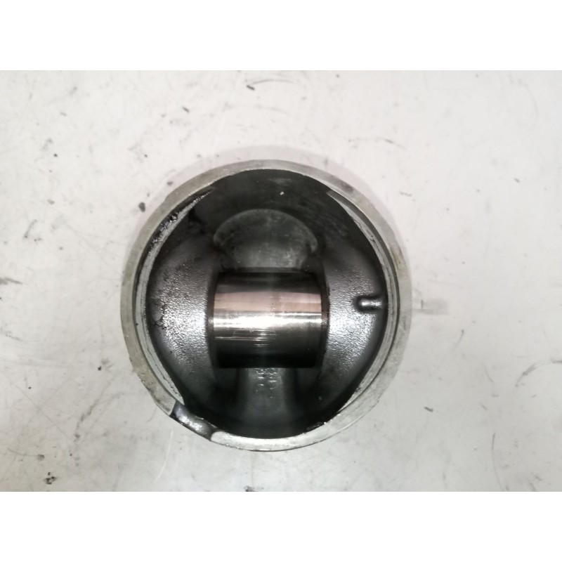 Recambio de piston para volvo fl 618 interc. 180/210/220/250 fg 180/220/250 kw e3 largo (lh1 o l2h1) referencia OEM IAM 276868 - Blanco 3
