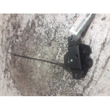 CERRADURA PUERTA CARGA INFERIOR DERECHA 