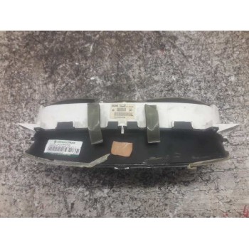 Recambio de cuadro instrumentos para chrysler voyager (gs) 2.5 td referencia OEM IAM P04685629AB TN2574104030 70113R