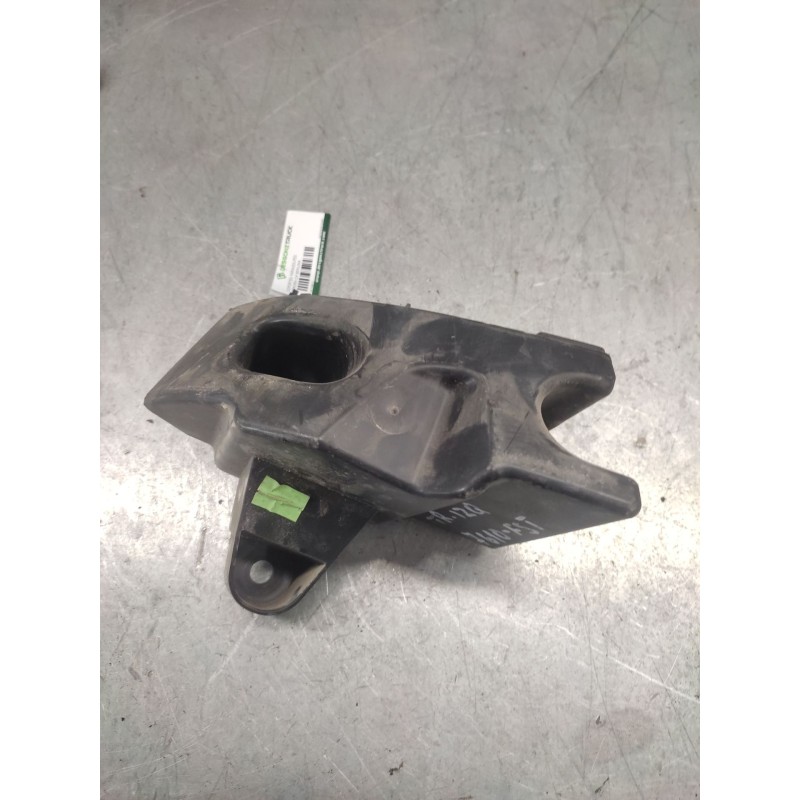 Recambio de soportes paragolpes para citroën c4 berlina cool referencia OEM IAM 9650693680  TRASERO IZQUIERDO