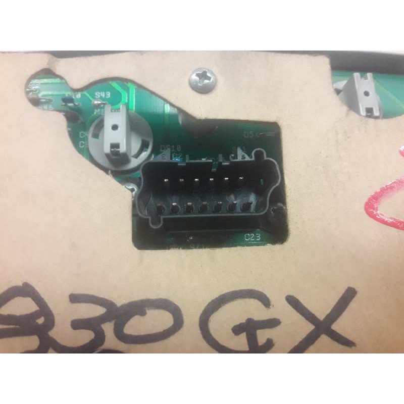 Recambio de cuadro instrumentos para chrysler voyager (gs) 2.5 td referencia OEM IAM P04685629AB TN2574104030 70113R 5