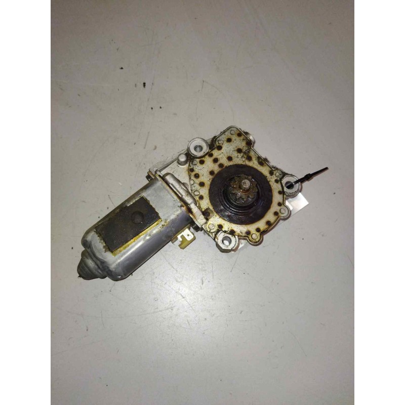 Recambio de motor elevalunas delantero izquierdo para volvo fh 12 asta 2001 e2 / e3 12.1 diesel (d12d380) referencia OEM IAM 106 - Blanco 2