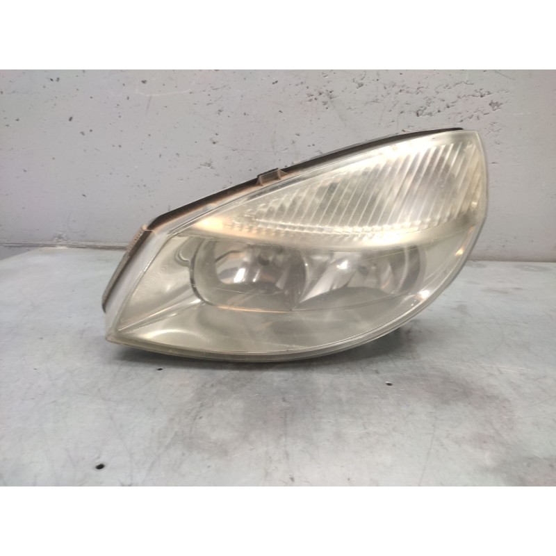 Recambio de faro izquierdo para renault scenic ii 1.9 dci diesel referencia OEM IAM   
