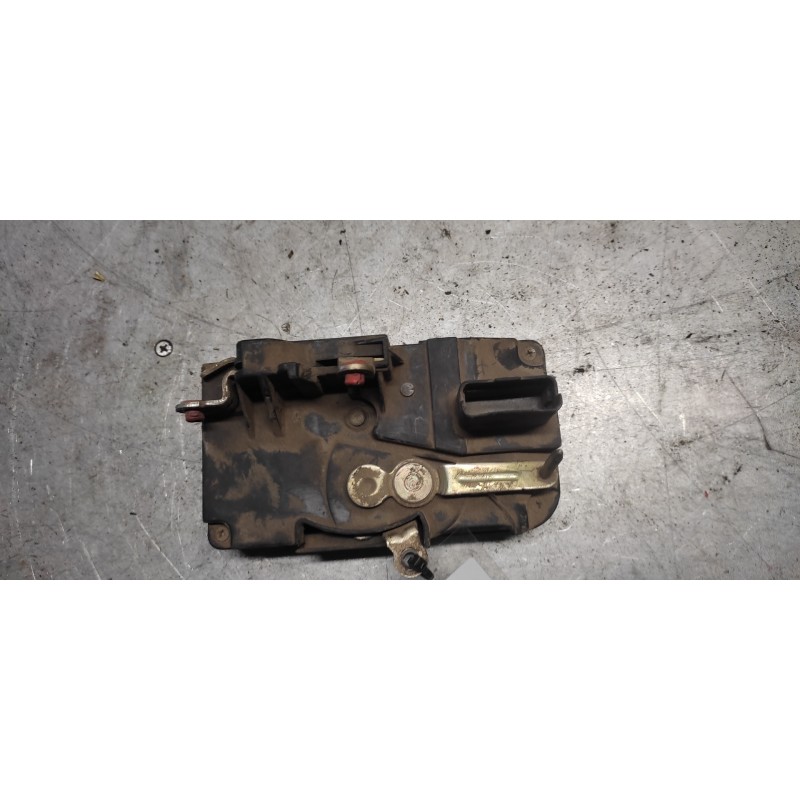 Recambio de cerradura puerta delantera izquierda para citroën jumpy 2.0 hdi sx caja cerrada acristalada referencia OEM IAM 2