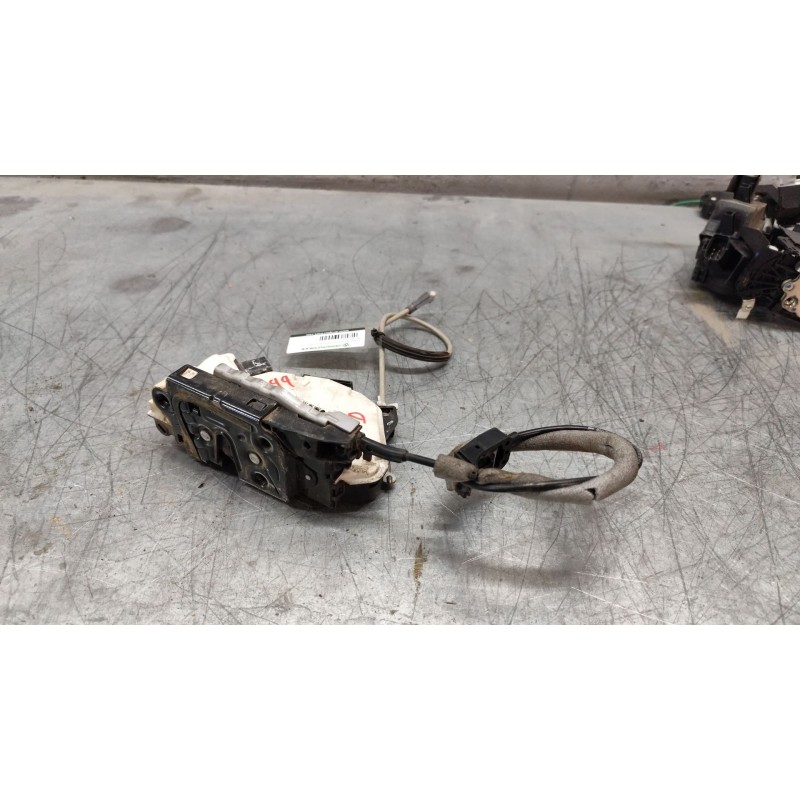 Recambio de cerradura puerta delantera derecha para seat ibiza (6j5) good stuff referencia OEM IAM 5N1837016A  6 PINS