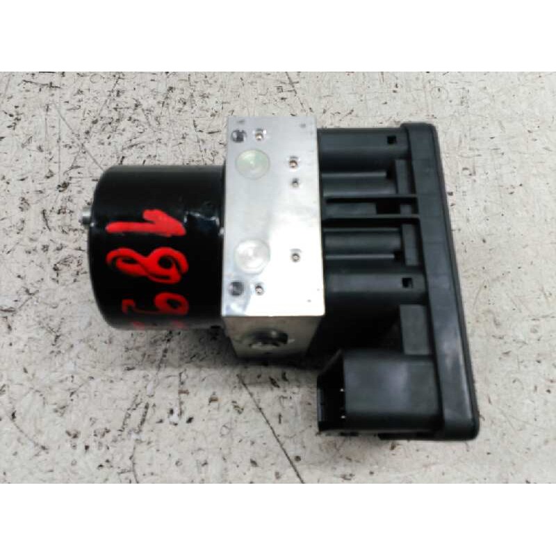 Recambio de abs para ford focus berlina (cap) ghia referencia OEM IAM 8M512C405CA - Blanco 4