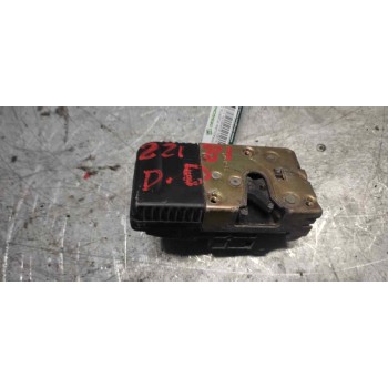 CERRADURA PUERTA DELANTERA DERECHA 9 PINS 