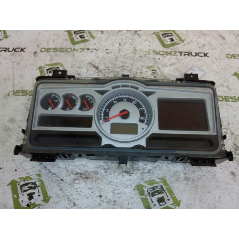 Recambio de cuadro instrumentos para renault magnum ab 2005 cabina adel.tractor semirr. 4x2 4xx.18 gran espacio referencia OEM I - Blanco