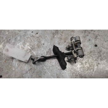 Recambio de retenedor puerta para dacia duster ambiance 4x2 referencia OEM IAM   TRASERA IZQUIERDA