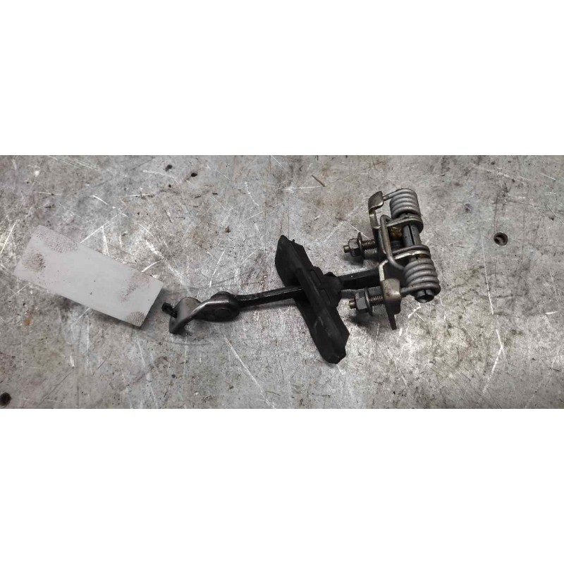 Recambio de retenedor puerta para dacia duster ambiance 4x2 referencia OEM IAM   TRASERA IZQUIERDA - Gris 2