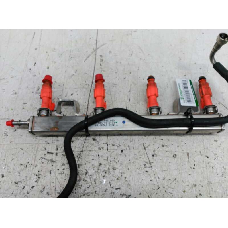 Recambio de rampa inyectora para ford focus berlina (cap) ghia referencia OEM IAM 4M5G9D280DB - Blanco 2