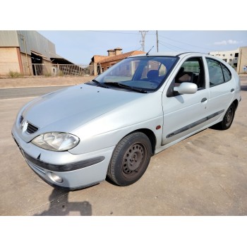 renault megane i fase 2 berlina (ba0) del año 2001