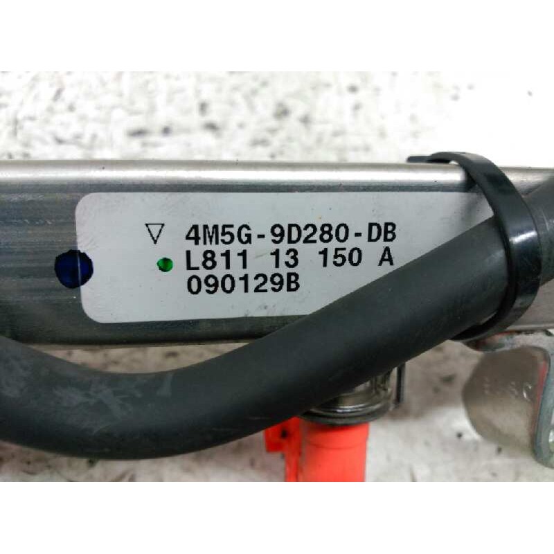Recambio de rampa inyectora para ford focus berlina (cap) ghia referencia OEM IAM 4M5G9D280DB - Blanco 4