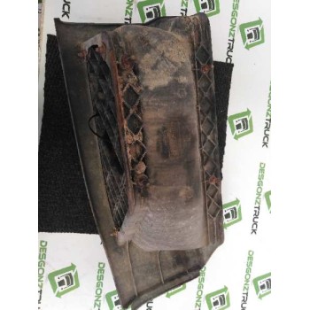 Recambio de peldaño izquierdo para volvo fl xxx fg 4x2 cabina para grupos (l4h1c) referencia OEM IAM 5010353495  